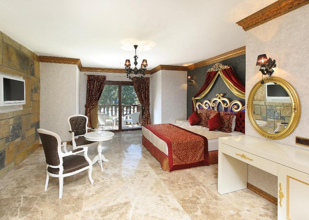 Camelot Boutique Hotel Akyarlar Pokoj fotografie